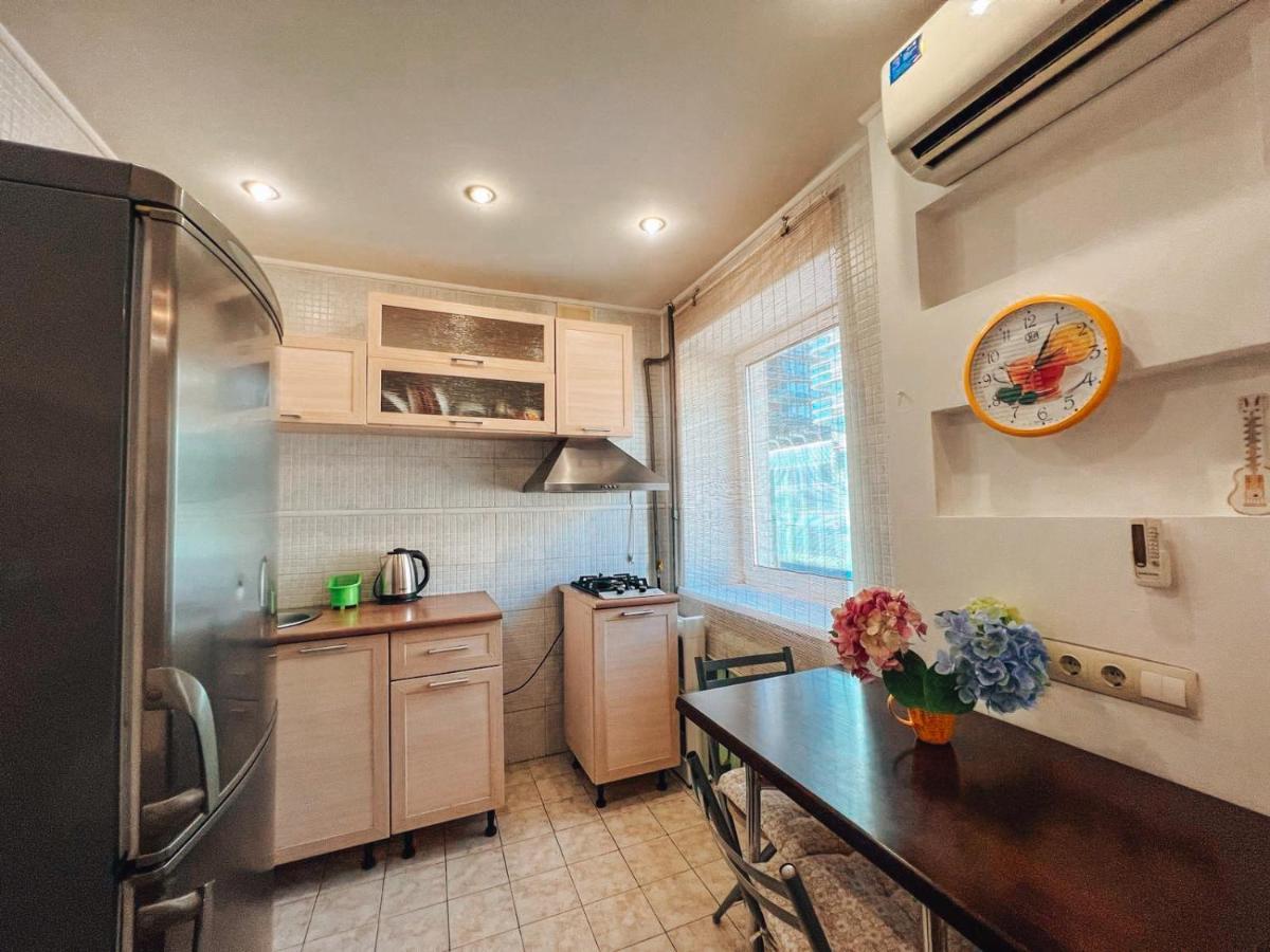 Apartment In The Center Of Kiew Exterior foto